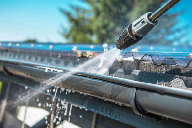 Best Commercial Pressure Washing  in Columbus, WI