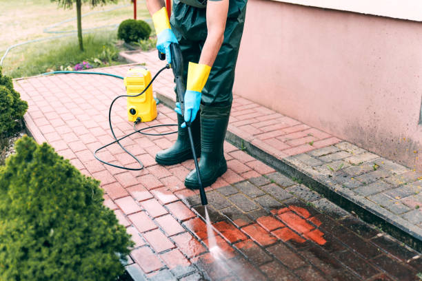 Fence Pressure Washing in Columbus, WI